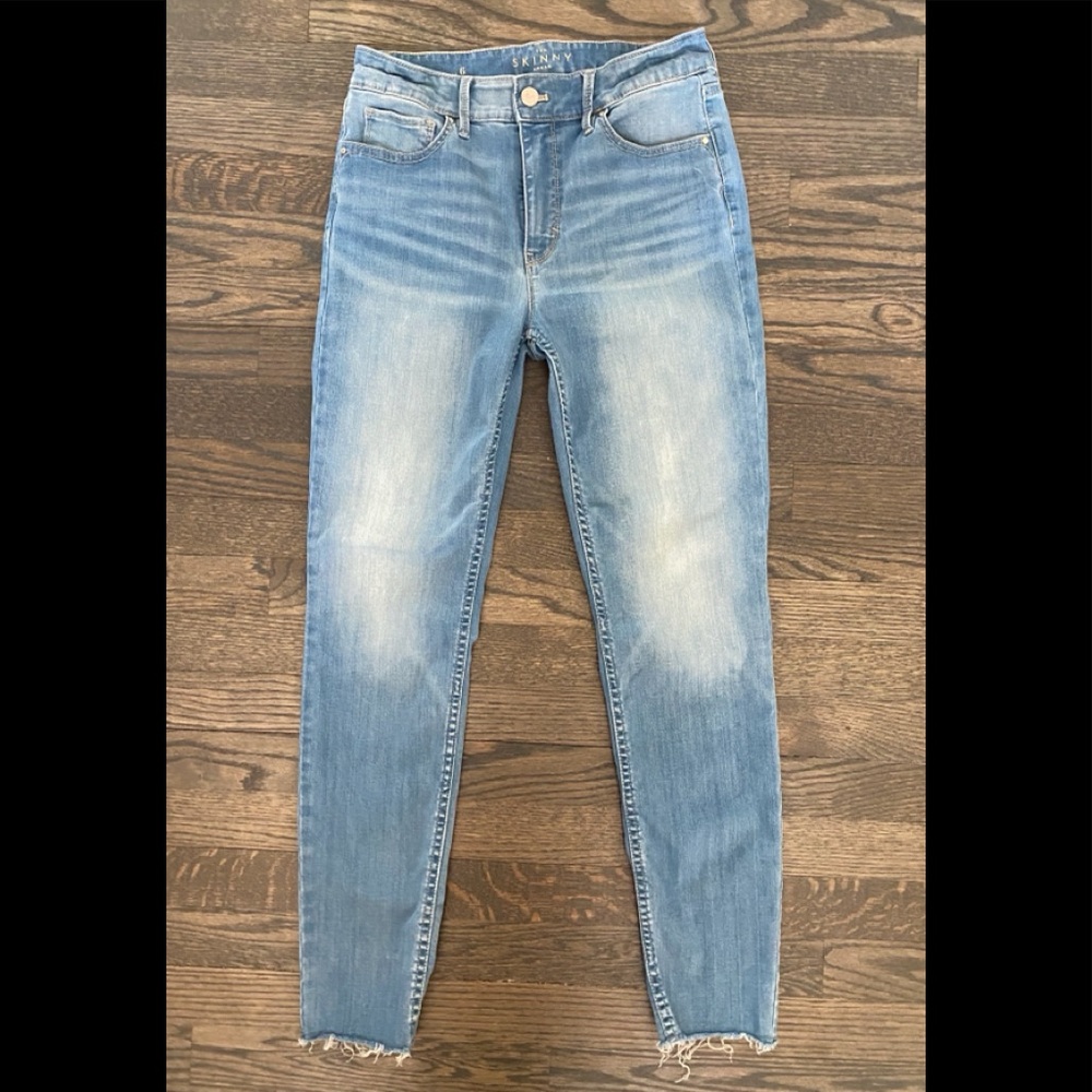 WHBM High Rise Skinny Jeans